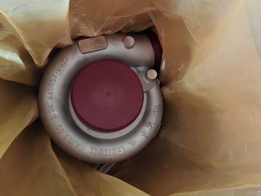 Quality  Turbocharger Турбокомпрессор Weichai №1015309759	1015309760	
12M55 Engine Parts Geunine Parts with Certificate factory